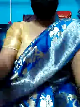 BERRY 00 online show from January 26, 2025, 5:55 pm