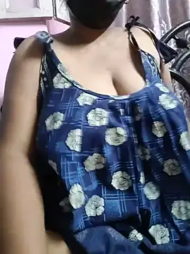 BERRY 00 online show from June 2, 2026, 10:17 am