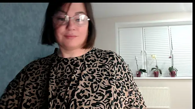 Nora Star online show from March 23, 2026, 6:45 pm