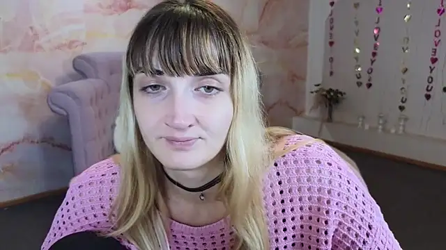 Snapshot of Nika_Kitten chatting on October 27, 2025, 8:24 pm Nika Kitten online show from October 27, 2025, 8:24 pm