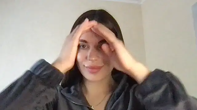 MoonriseGoddess online show from April 26, 2026, 9:18 am