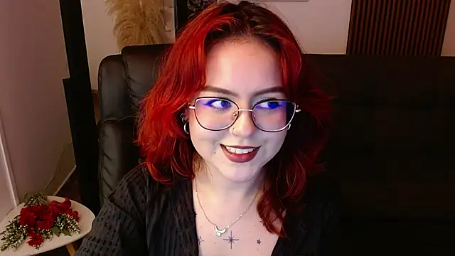 crimson tati  online show from March 6, 2025, 6:52 am