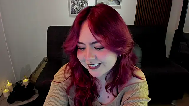 crimson tati  online show from October 7, 2025, 3:04 am