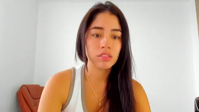 AriaMontgomery online show from June 17, 2026, 10:43 pm