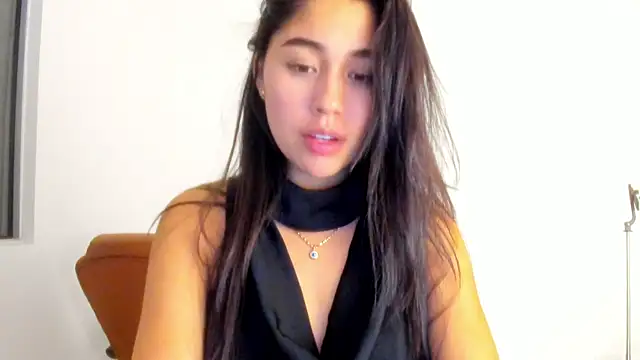 AriaMontgomery online show from July 5, 2026, 8:21 am
