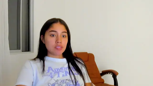 AriaMontgomery online show from July 8, 2026, 1:10 am