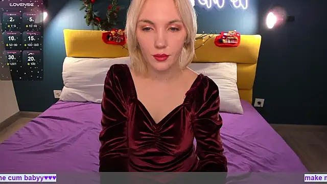 Fluffy Monica online show from December 30, 2024, 1:15 am