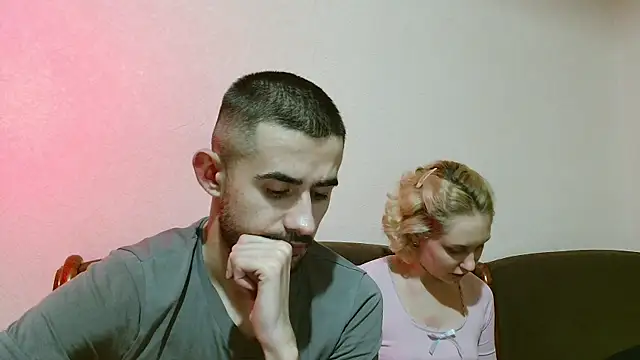 Snapshot of Sweet__Daddy chatting on February 14, 2025, 2:44 pm Sweet Daddy online show from February 14, 2025, 2:44 pm