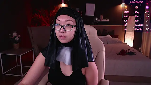 Snapshot of Marine_Vact chatting on October 1, 2025, 2:01 pm Marine Vact online show from October 1, 2025, 2:01 pm