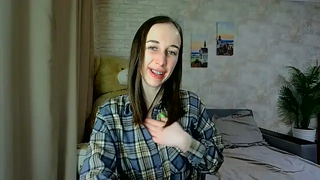 Anika bloom online show from February 10, 2026, 7:29 pm