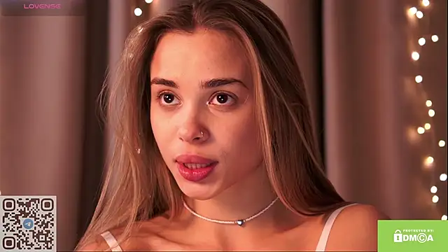 Snapshot of sunsally chatting on December 15, 2024, 8:25 pm sunsally online show from December 15, 2024, 8:25 pm