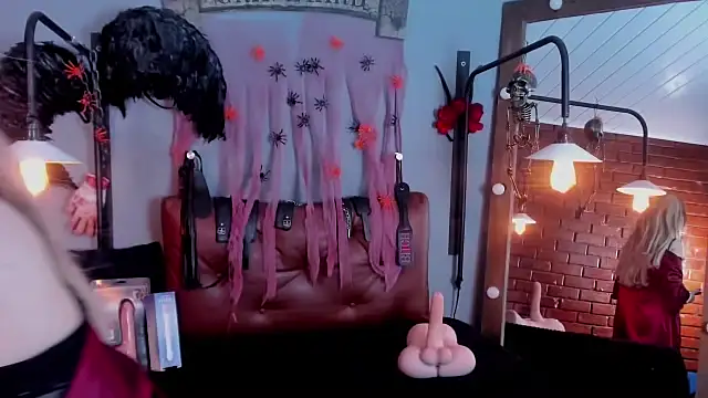 Samantha mature56 online show from October 24, 2025, 9:06 am