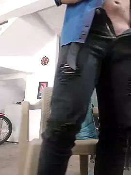 King russo online show from October 9, 2025, 5:55 pm