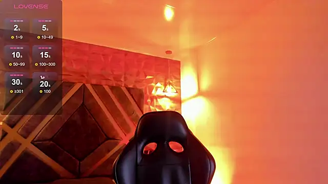 JeanColleman online show from February 9, 2026, 11:20 pm