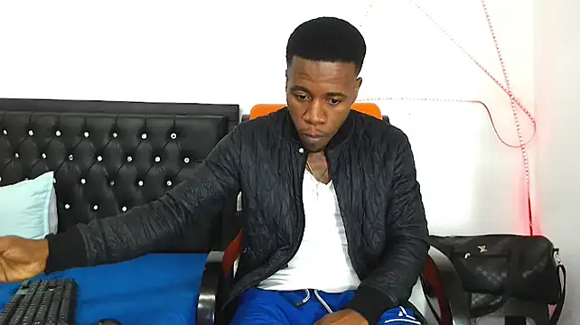 Damian hart 24CM online show from November 16, 2025, 9:37 am