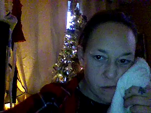 Snapshot of Fiesty_findom40 chatting on December 14, 2024, 4:09 pm Fiesty findom40 online show from December 14, 2024, 4:09 pm