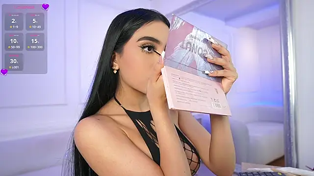 elasummer online show from January 23, 2025, 3:22 pm