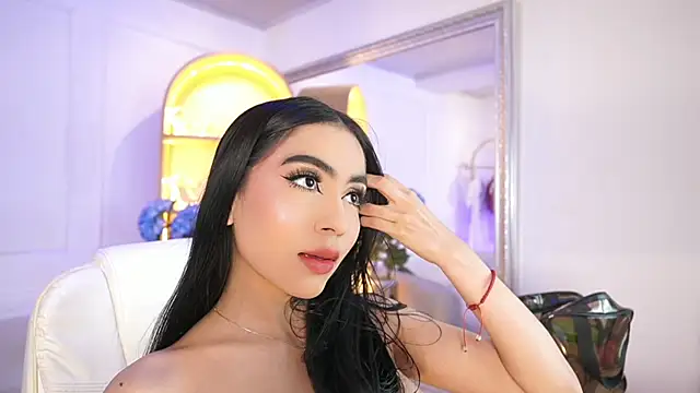 elasummer online show from December 22, 2025, 12:13 pm