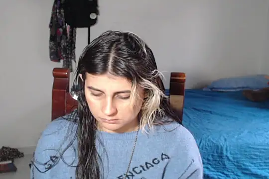 Snapshot of samanta_rosas1 chatting on December 17, 2024, 10:32 pm samanta rosas1 online show from December 17, 2024, 10:32 pm