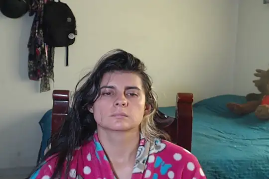 Snapshot of samanta_rosas1 chatting on December 18, 2024, 7:52 pm samanta rosas1 online show from December 18, 2024, 7:52 pm