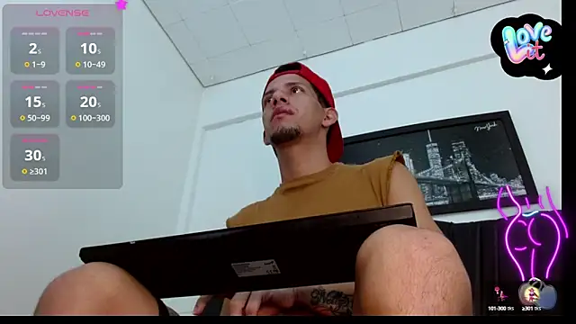 kevin  fox  online show from January 31, 2025, 7:29 pm