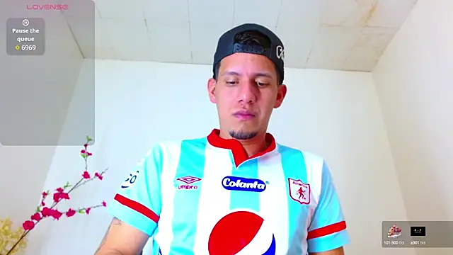 kevin  fox  online show from September 11, 2025, 7:14 pm