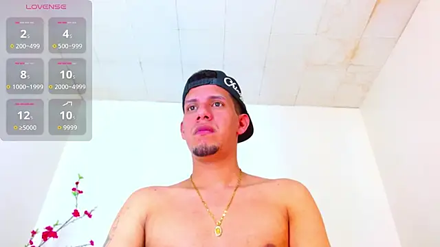 kevin  fox  online show from September 15, 2025, 7:25 pm