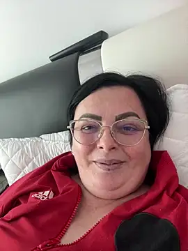 Amandamuller1982 online show from January 8, 2025, 11:32 am