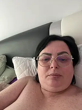 Amandamuller1982 online show from January 13, 2025, 10:58 am