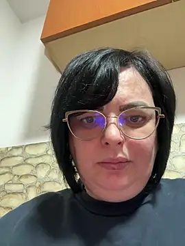 Amandamuller1982 online show from January 31, 2025, 11:35 pm