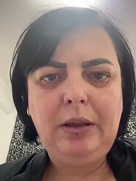 Amandamuller1982 online show from February 11, 2025, 3:51 pm