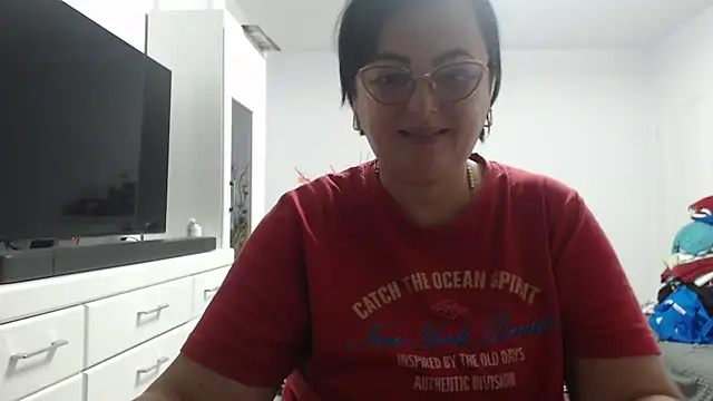 Amandamuller1982 online show from September 25, 2025, 10:46 pm