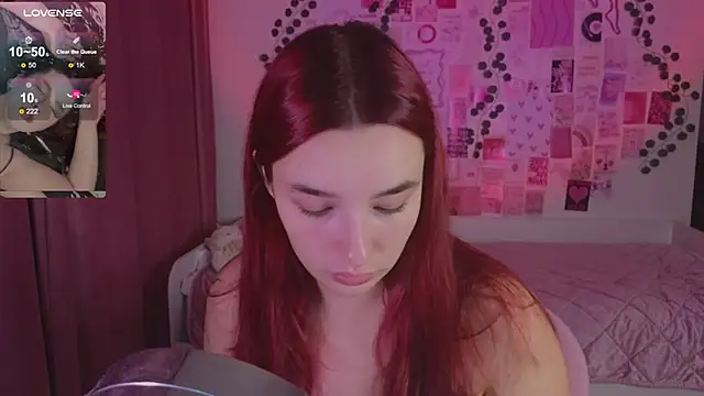 CookyDaisy online show from October 19, 2025, 12:22 am