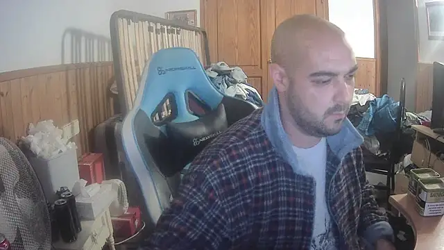 Snapshot of chicomallorca96 chatting on November 17, 2025, 5:41 pm chicomallorca96 online show from November 17, 2025, 5:41 pm