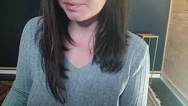 NovaBabe21 online show from February 5, 2026, 6:07 am