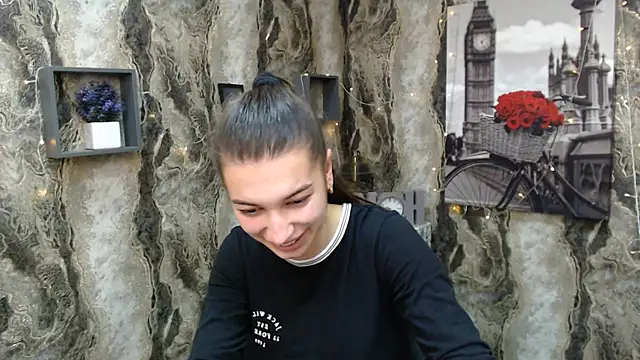 KarolinaRosse  online show from December 30, 2024, 9:59 am