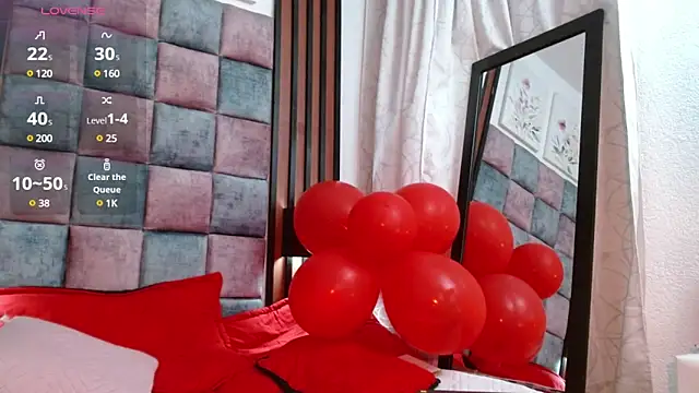 Snapshot of Saraa-restrepo chatting on February 13, 2025, 10:44 am Saraa-restrepo online show from February 13, 2025, 10:44 am