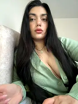 Sweet Khalifa  online show from October 10, 2025, 1:43 pm