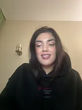 Sweet Khalifa  online show from October 29, 2025, 2:41 pm