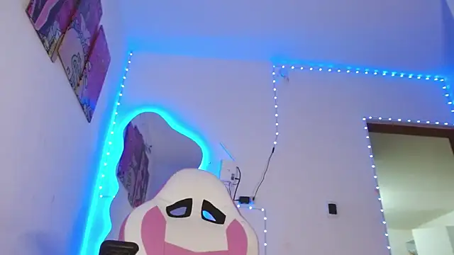 Miranda-brow online show from March 7, 2026, 3:58 am