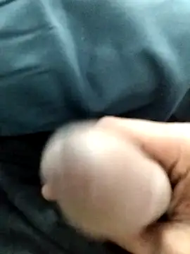 mehdi-l7away online show from March 26, 2026, 10:26 pm