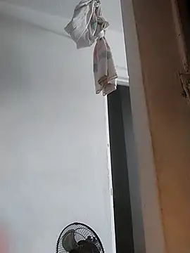 Y4NcA online show from October 2, 2025, 8:27 pm