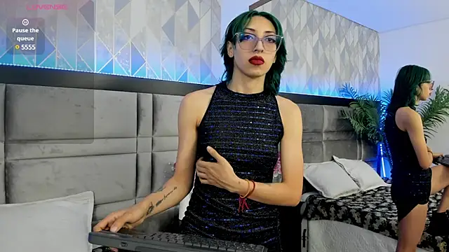 Snapshot of Im_gaia chatting on January 10, 2025, 2:13 pm Im gaia online show from January 10, 2025, 2:13 pm