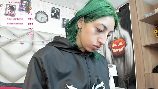 Snapshot of Im_gaia chatting on October 30, 2025, 12:50 pm Im gaia online show from October 30, 2025, 12:50 pm