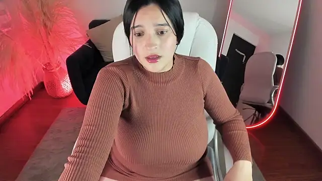 Snapshot of Pamela_cheverry chatting on December 19, 2025, 4:08 am Pamela cheverry online show from December 19, 2025, 4:08 am