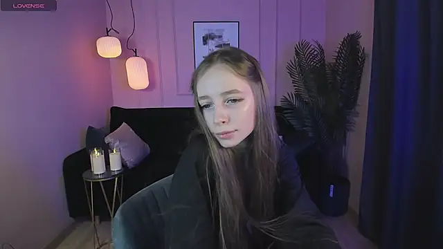 OliviaGentle online show from December 22, 2024, 9:42 pm