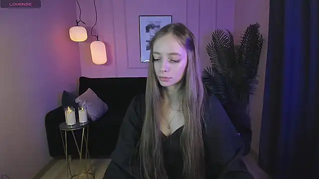 OliviaGentle online show from December 23, 2024, 12:46 am