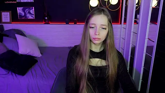 OliviaGentle online show from January 5, 2025, 3:32 am