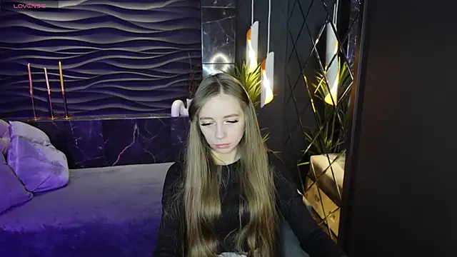 OliviaGentle online show from January 10, 2025, 1:21 am