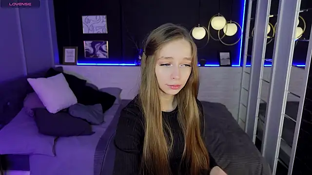 OliviaGentle online show from February 6, 2025, 2:22 am